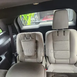 Ford Explorer Base 4dr 4x4 (3.5L 6cyl 6A) 2012 Black