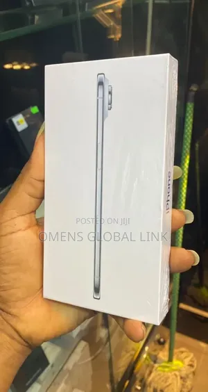 New Apple iPhone Air 256 GB Silver