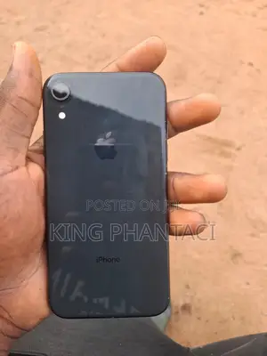 Apple iPhone XR 64 GB Black