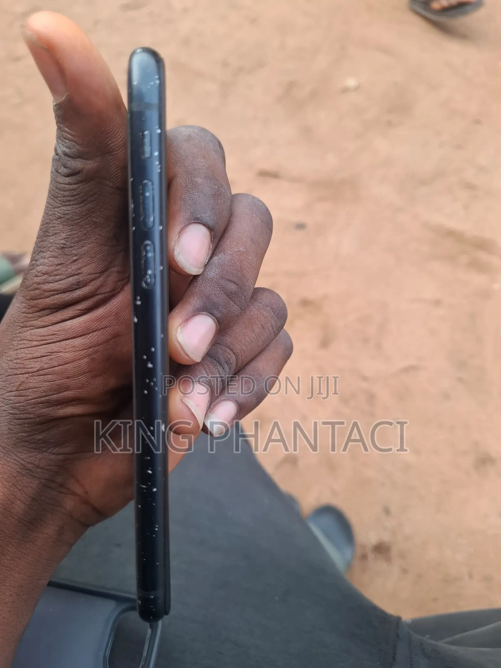 Apple iPhone XR 64 GB Black