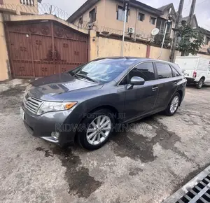 Toyota Venza 2011 Gray