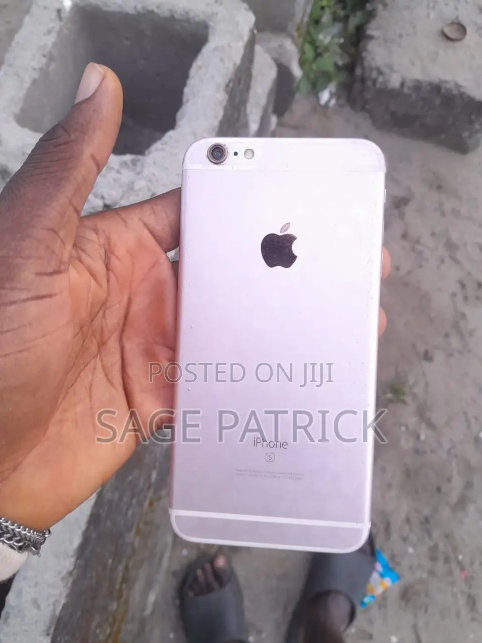 Apple iPhone 6s Plus 32 GB Bronze