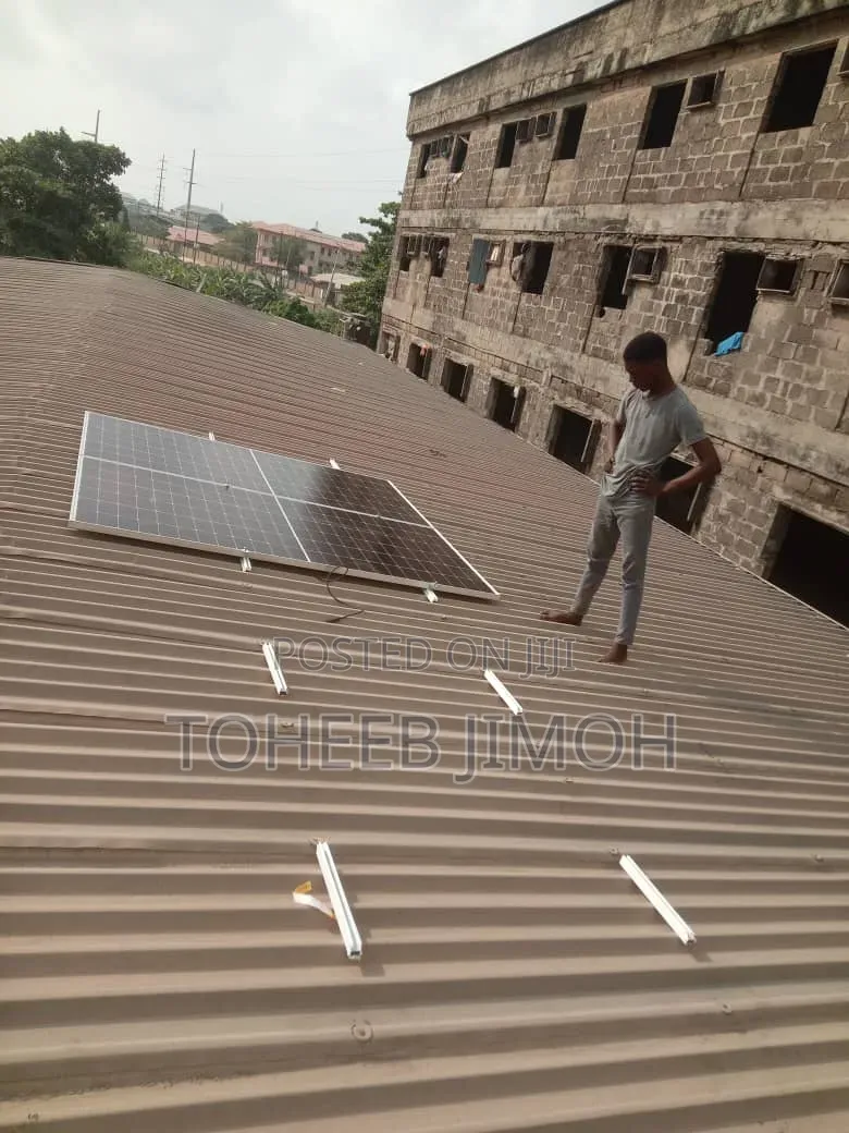 Professional Solar and Inverter Installer