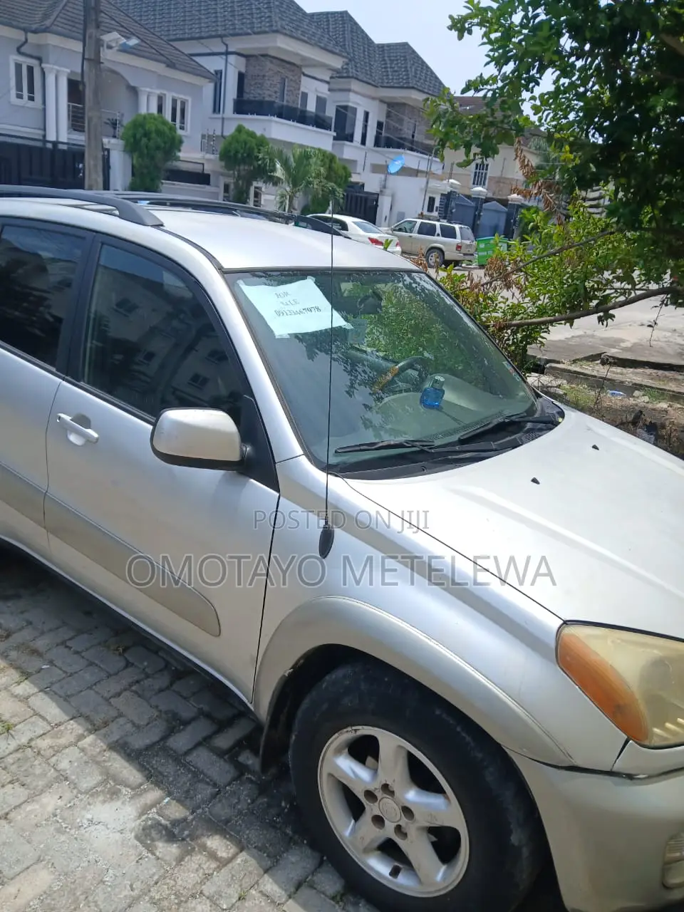Toyota RAV4 Automatic 2002 Silver