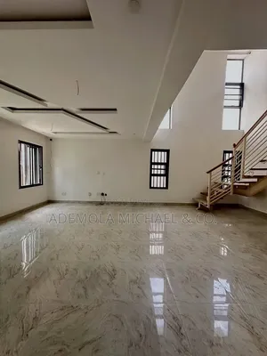 3bdrm Block of Flats in Aso Villa Abuja, Asokoro for rent