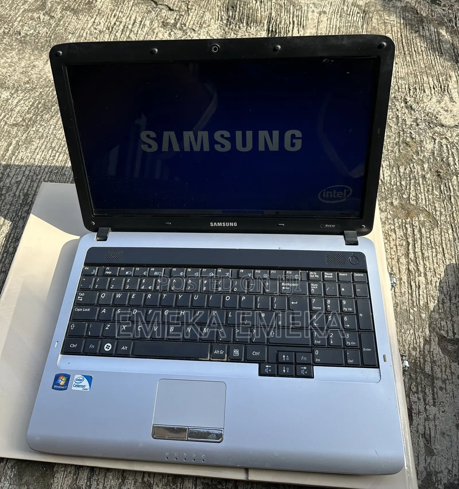 Laptop Samsung NP RV511 3GB Intel Celeron HDD 160GB