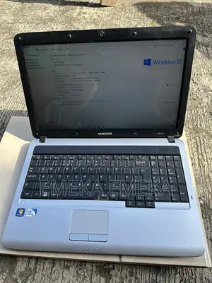 Laptop Samsung NP RV511 3GB Intel Celeron HDD 160GB