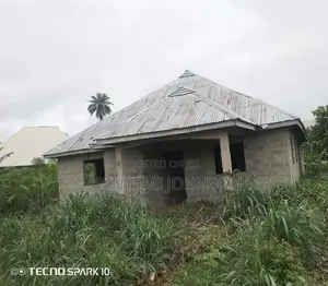 3bdrm Bungalow in Peace Estate, Akure for sale