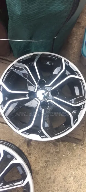 Latest Alloy Rim 14 for Toyota Yaris (4 Boths)