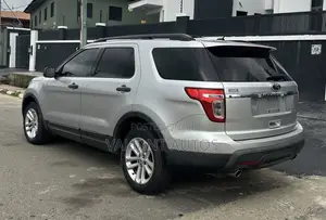 Ford Explorer 2015 Silver