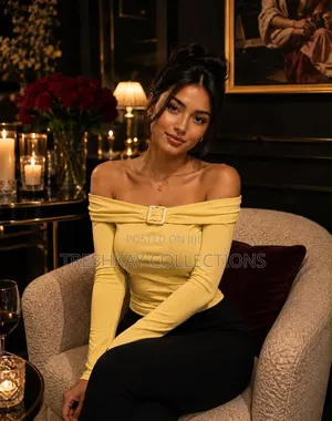 New Trends Off Shoulder Long Sleeve Top
