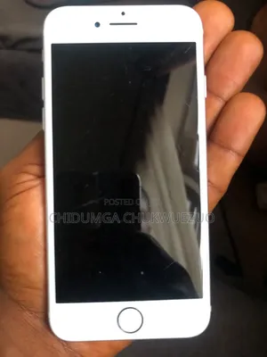 Apple iPhone 7 32 GB Gray