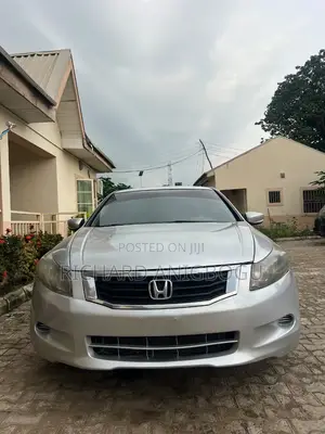 Honda Accord 2008 Silver