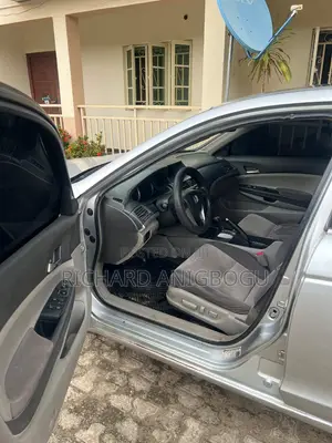 Honda Accord 2008 Silver