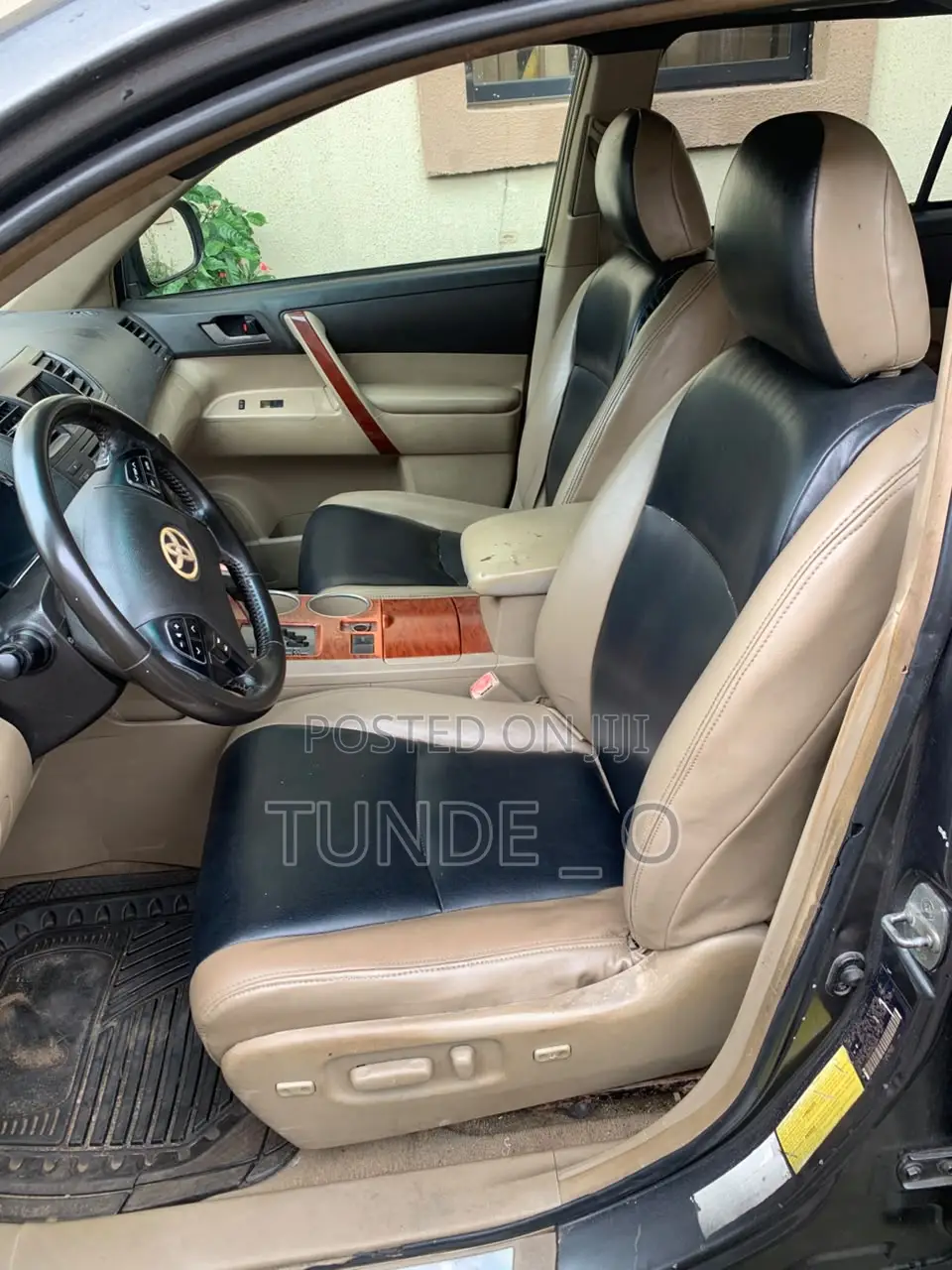 Toyota Highlander 2012 Gray