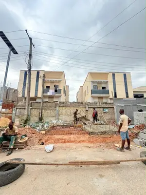 5bdrm Duplex in Omole Phase 2 for sale