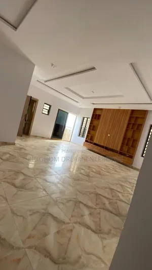 3bdrm Apartment in Ologolo Lekki Lagos for rent