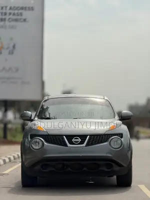 Nissan Juke SV 2013 Gray