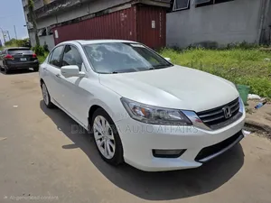 Honda Accord 2015 White