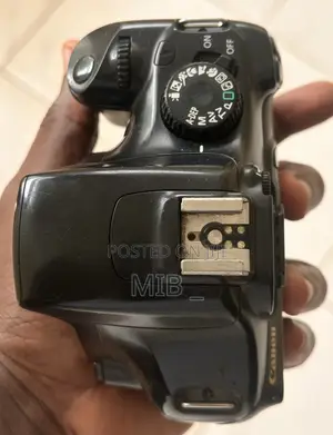 Canon EOS Rebel T3 Camera