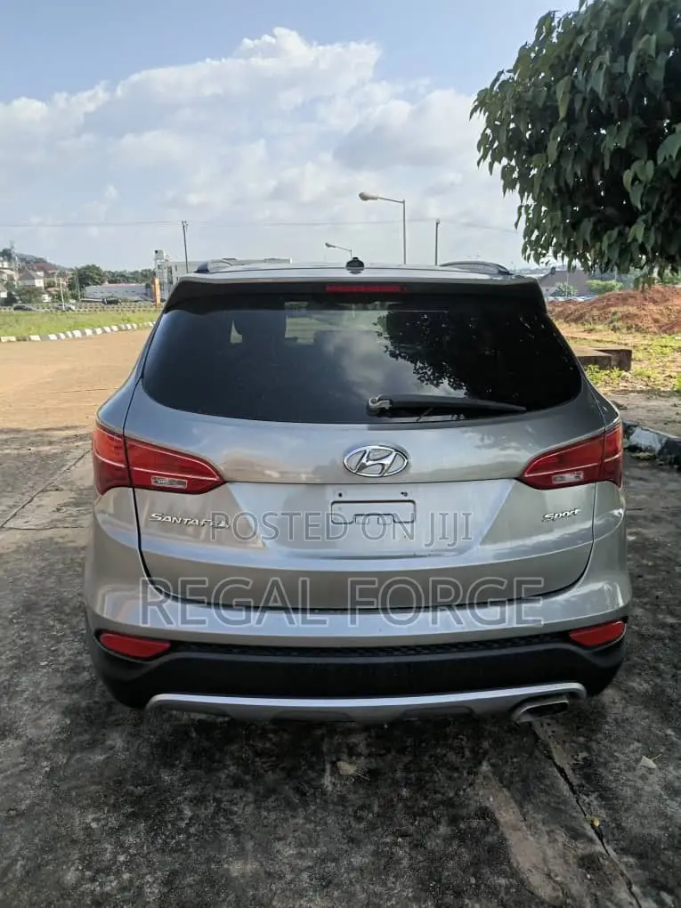 Hyundai Santa Fe 2014 Gray