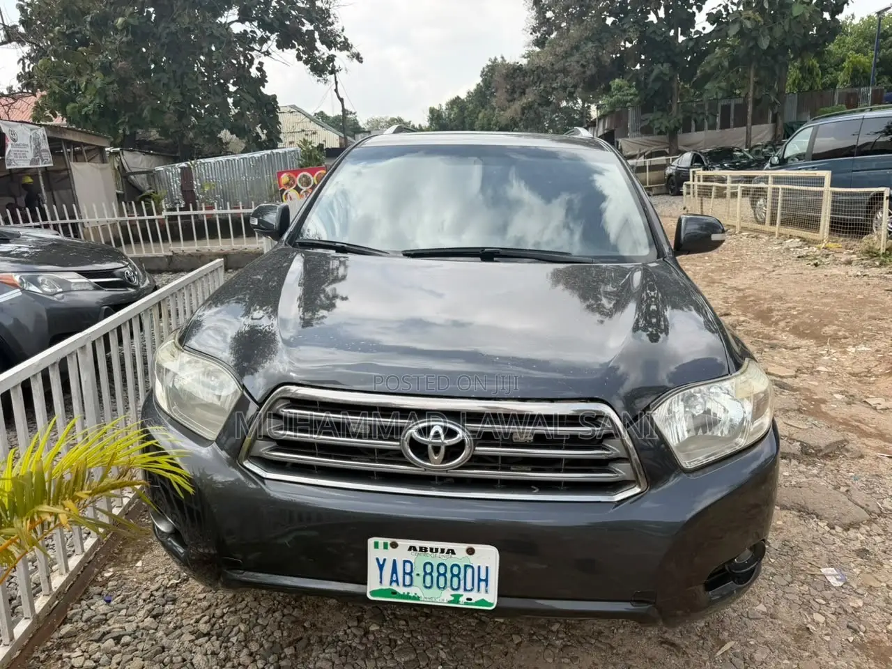 Toyota Highlander 2010 Gray