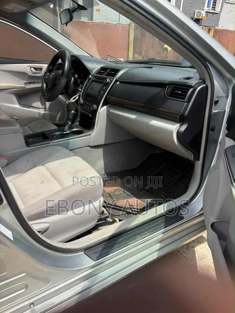 Toyota Corolla 2016 Silver