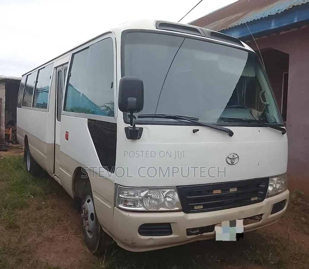 Toyota Coaster 2012 White