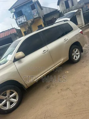 Toyota Highlander 2007 Gold