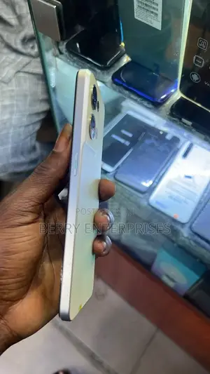 Oppo Reno 8T 256 GB Silver