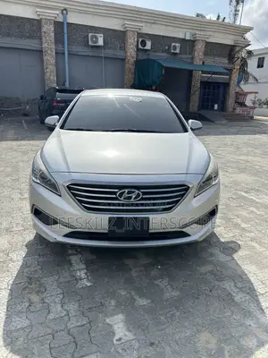 Hyundai Sonata SE 2016 Silver