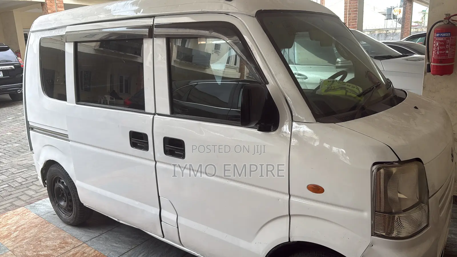 Suzuki T 2012 White