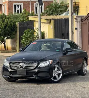 Mercedes-Benz C300 Base 4Matic Coupe AWD (2.0L 4cyl 7A) 2017 Black