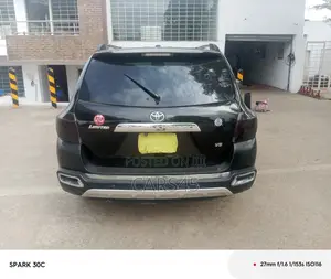 Toyota Highlander 2011 Black