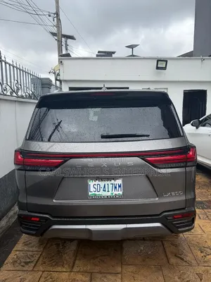 Lexus LX 600 2023