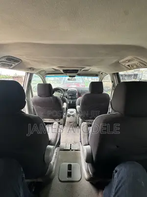 Toyota Sienna LE FWD (3.3L V6 5A) 2004 Gray
