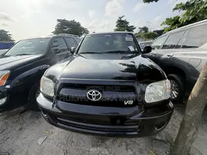 Toyota Sequoia Limited 4dr SUV 4WD (4.7L 8cyl 5A) 2007 Black
