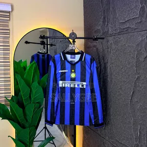 Retro Long Sleeve Football Jerseys for Sale in Lagos