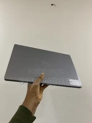 Laptop Dell Latitude 3310 2-in-1 8GB Intel Core i5 SSD 256GB