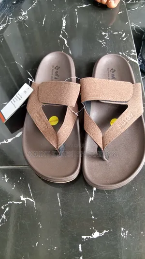 Will Cozy Brown Suede Thong Sandals – Men's Comfort Slippers