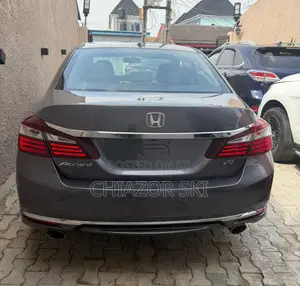 Honda Accord EX-L V-6 4dr Sedan FWD (3.5L 6cyl 6A) 2016 Gray