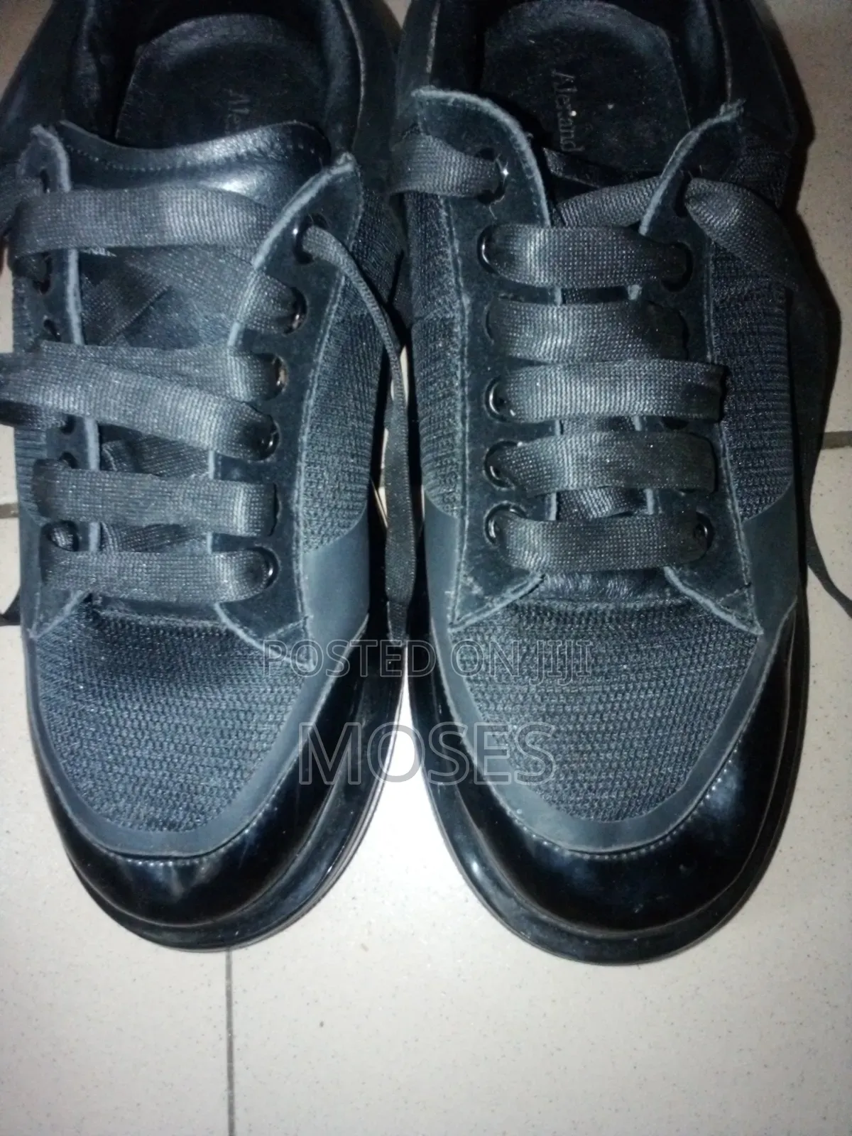 Alexander McQueen Sharp One