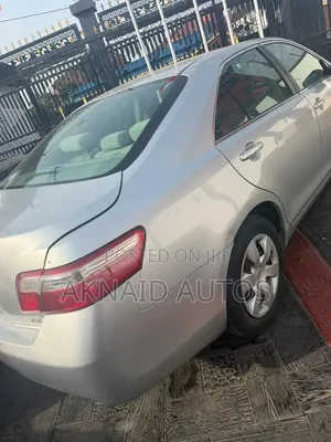 Toyota Camry CE 4dr Sedan (2.4L 4cyl 5M) 2007 Silver