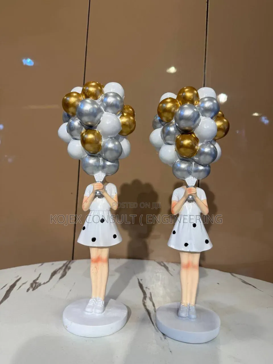 Balloon Celebration Decorative Figurine