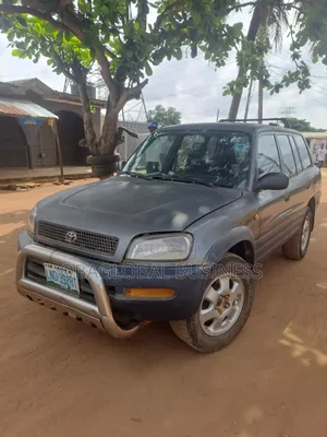Toyota RAV4 Automatic 2000 Gray