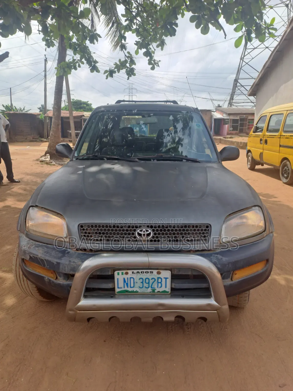 Toyota RAV4 Automatic 2000 Gray