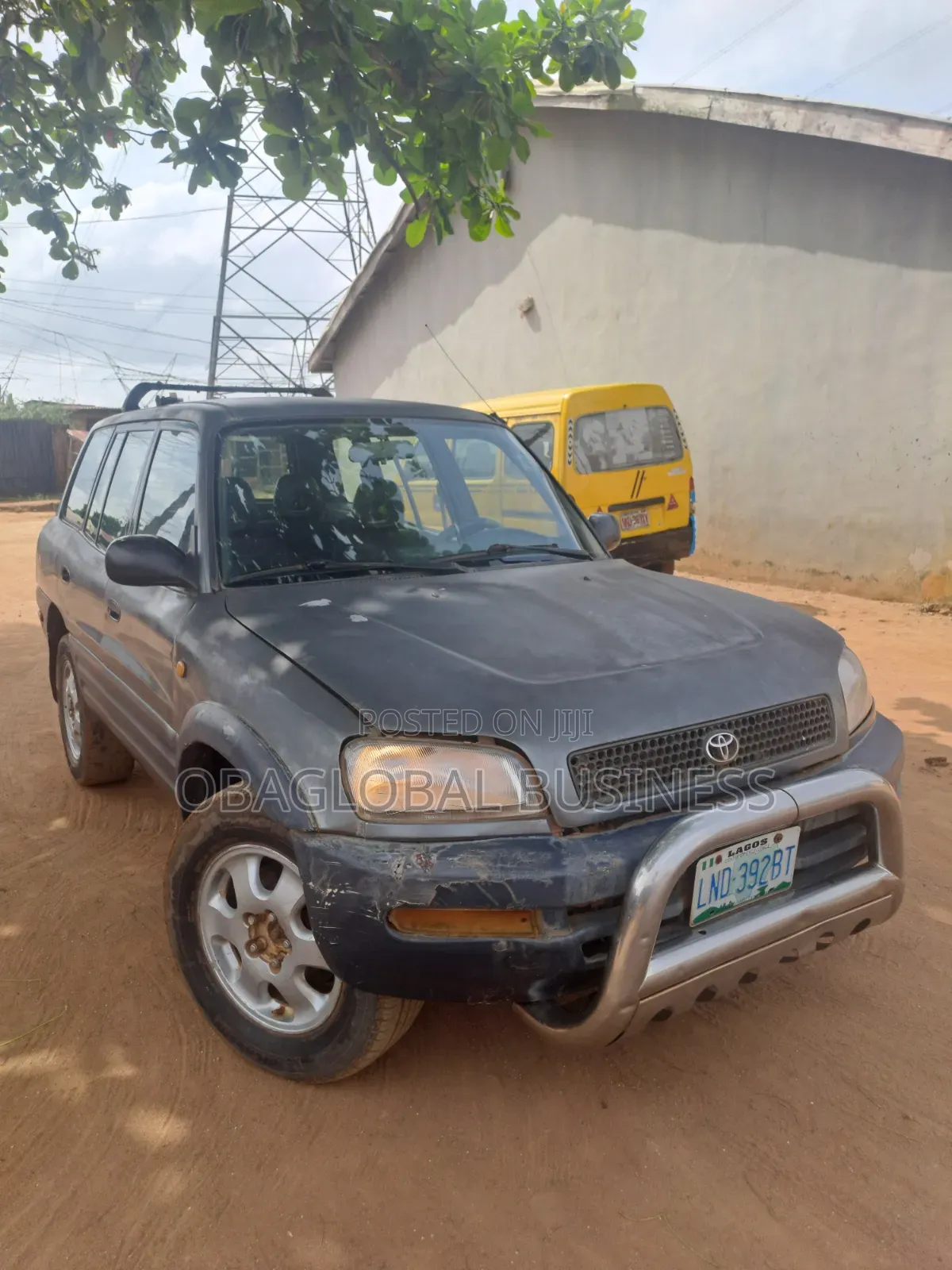 Toyota RAV4 Automatic 2000 Gray