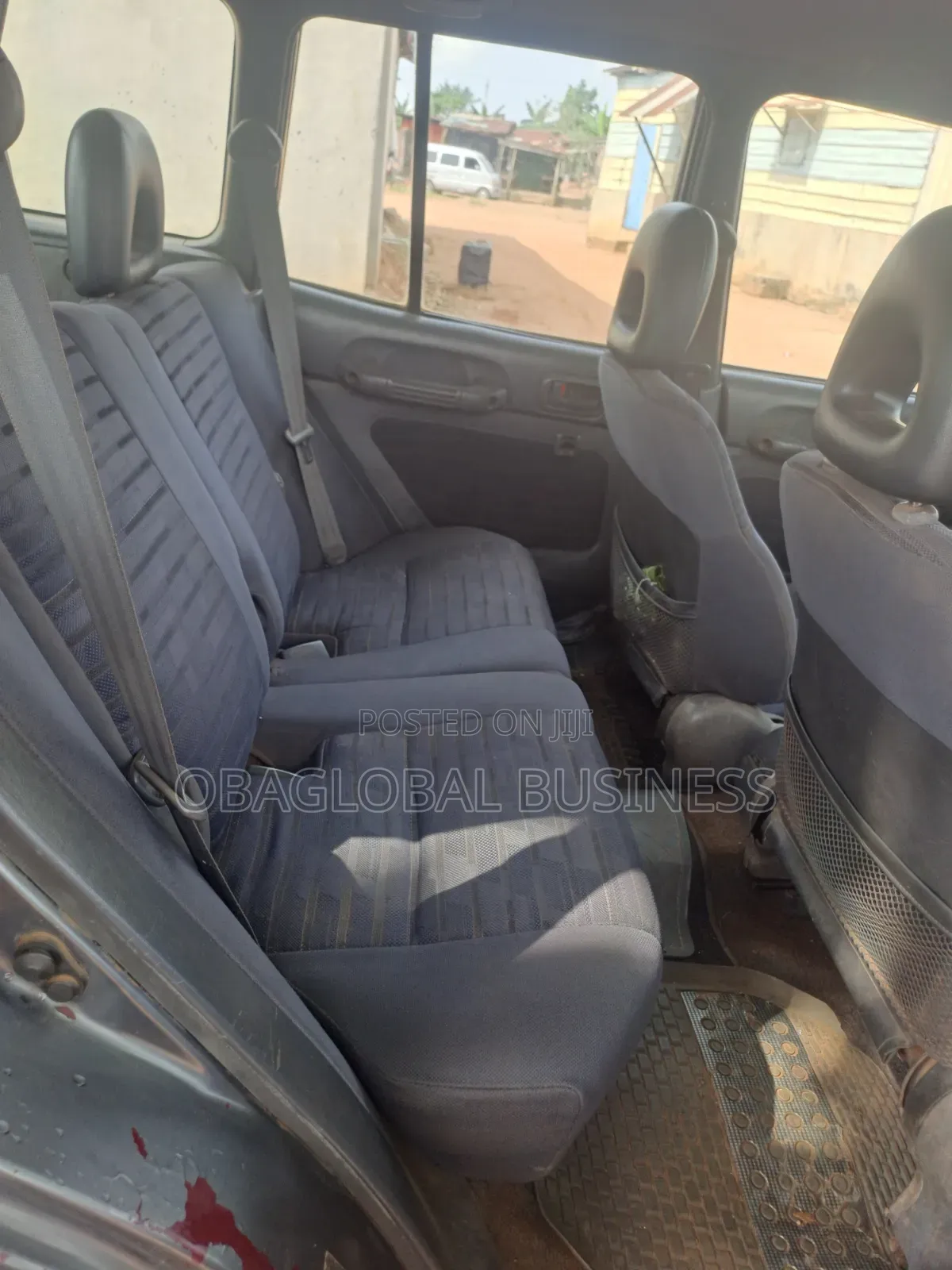 Toyota RAV4 Automatic 2000 Gray