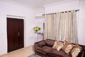 Furnished 1bdrm Apartment in Lekki Phase 1 for rent