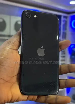 Apple iPhone SE 128 GB Black
